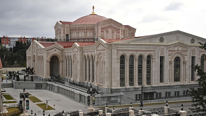 Правительство выделило средства на работу комплекса "Новый Херсонес"