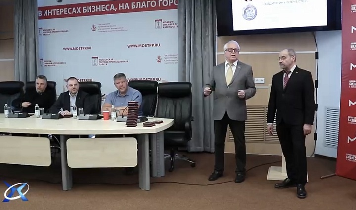 В Москве чествовали героев и деятелей культуры медалью «Защитнику Отечества»