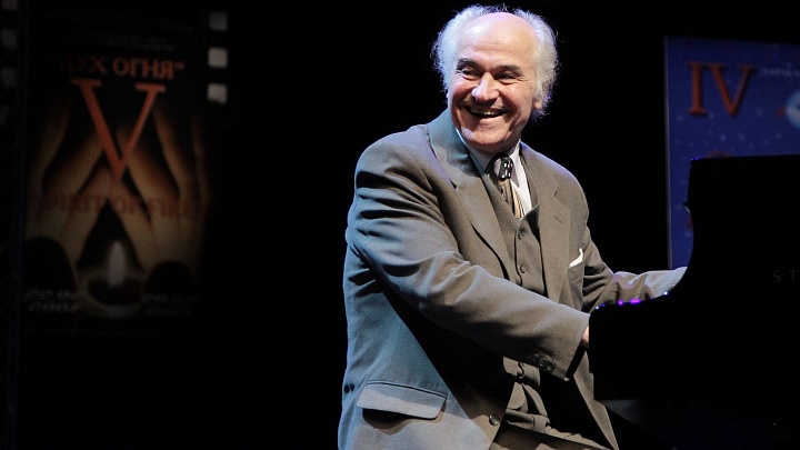 Посольство в Молдавии выразило соболезнования после смерти композитора Доги