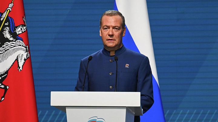 Медведев заявил, что для Киева больше не действуют никакие правила